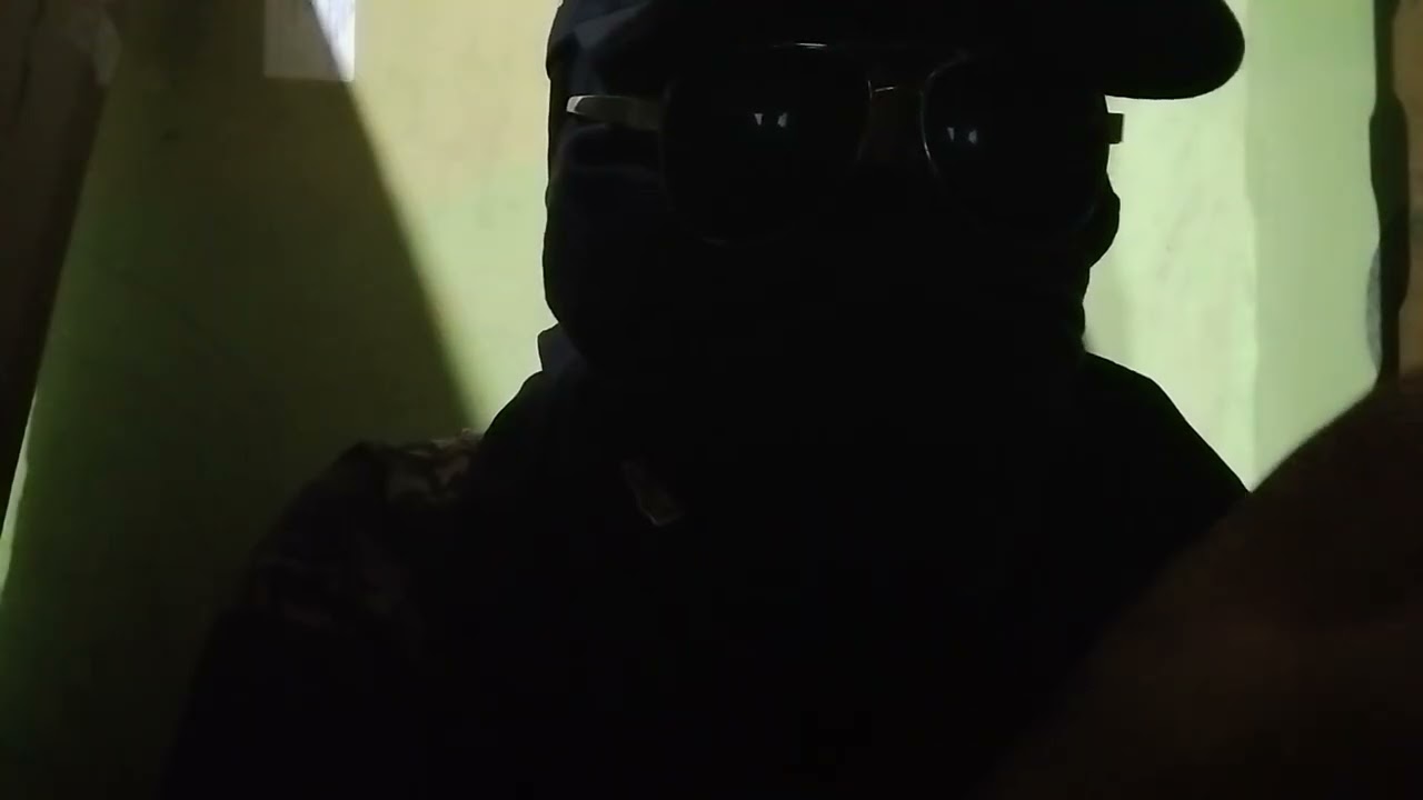 ASMR susurros relajantes + tapping