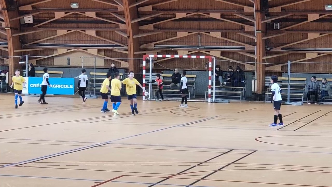 plateau futsal U10/U11: Etrat la tour sportif 1 vs CO la Rivière 3 (match 5) 24/12/24
