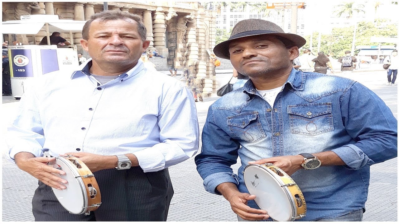 Galdino e Azulão | Em Frente ao Teatro Municipal SP