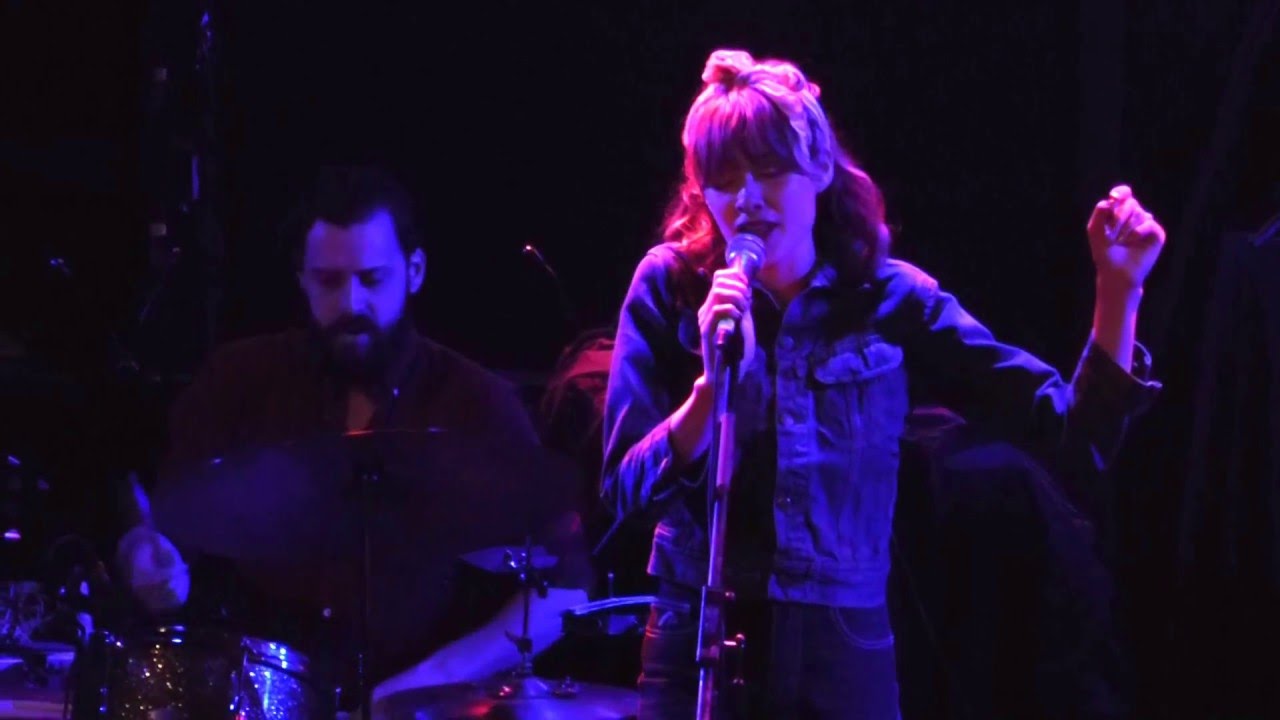 Alexandra Savior - Girlie [Live at The Catalyst, Santa Cruz, CA - 18-04-2016]