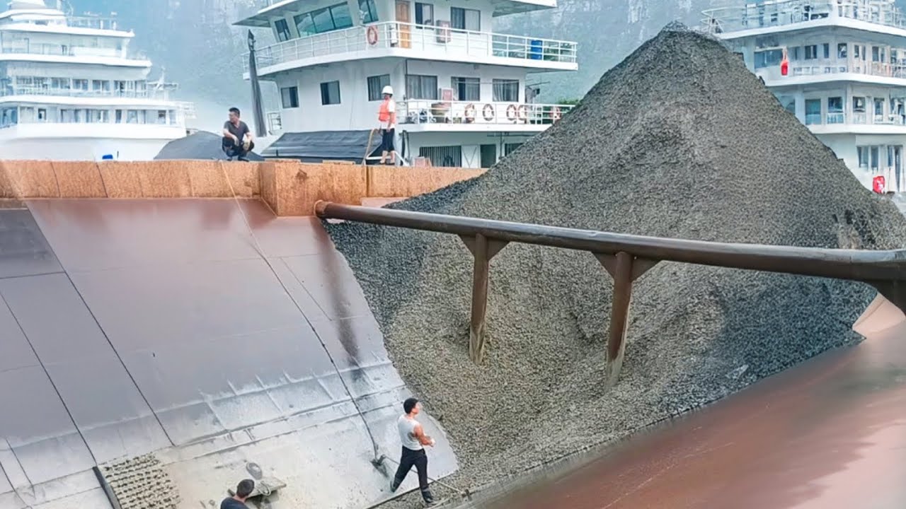 Barge unloading 3320 tons of crushed limestone - smooth flow - long video , Vlog of work on barge