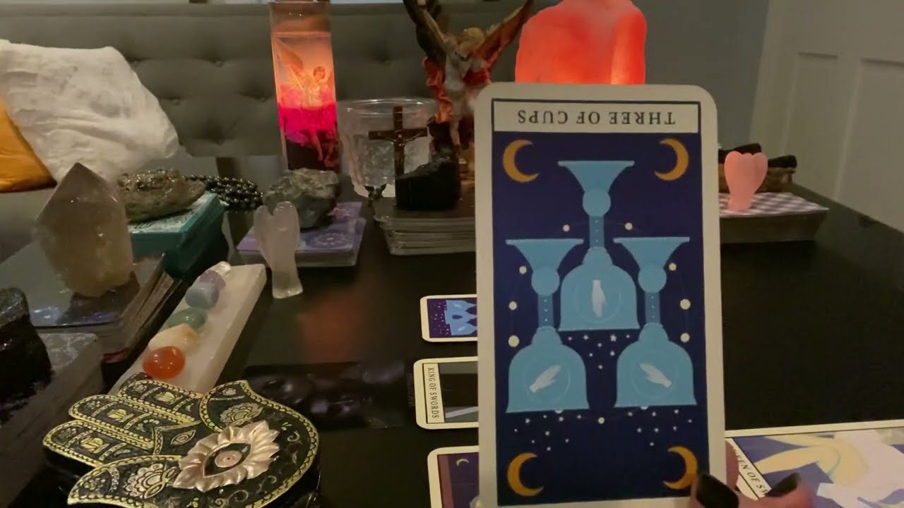 PISCES ♓️ YOU HAVE THE POWER TO DESTROY THEM/THEY ALWAYS COMEBACK/MAGNETIC