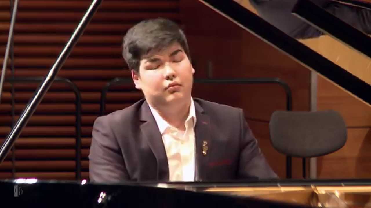 Liszt: Grandes Études de Paganini No. 6 | Alim Beisembayev