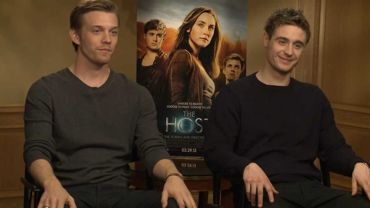 Exclusive Interview with MAX IRONS & JAKE ABEL from 