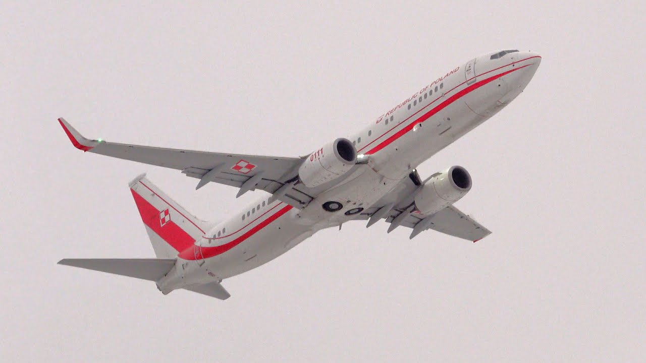 WINTER LANDINGS AND TAKEOFFS + GOVERNMENT PLANES AT HELSINKI AIRPORT (EFHK/HEL)