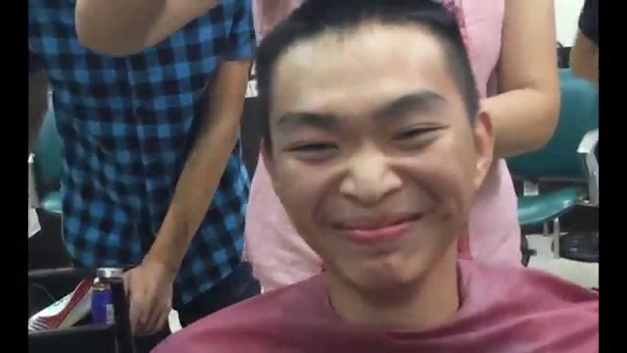 手牽手…一起剃頭去…甲中光頭軍團