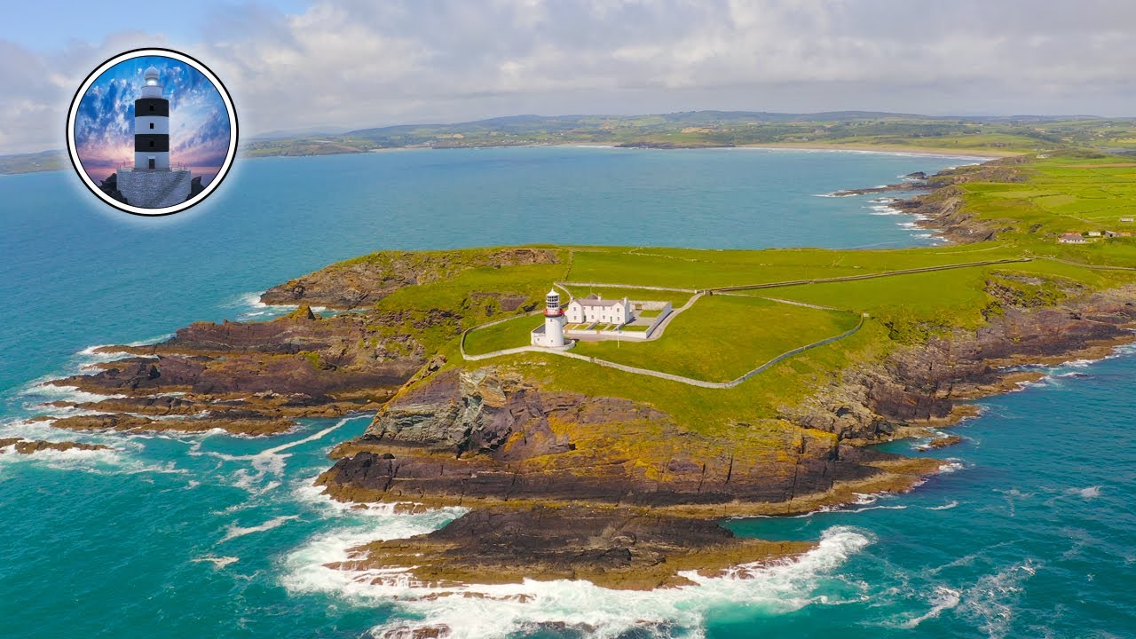 Galley Head Lighthouse | Cork | Ireland | Wild Atlantic Way