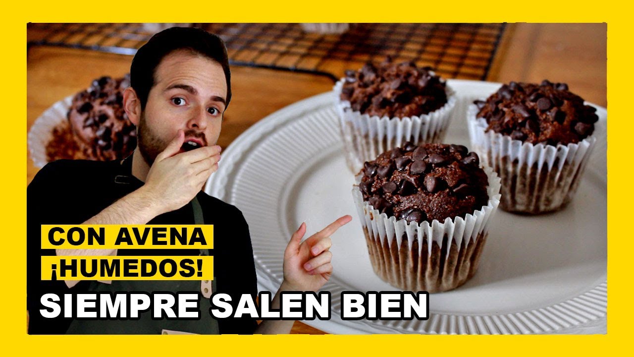 🔶 Como hacer MUFFINS VEGANOS de CHOCOLATE saludables (Receta F&Aacute;CIL y R&Aacute;PIDA)
