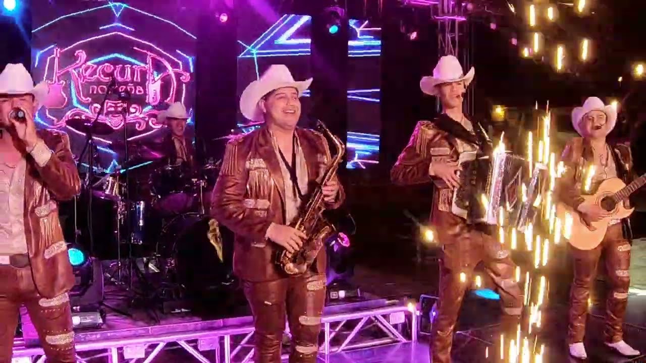 Cuando no estás conmigo 🖤 Kecura Norteña 2024 (En vivo)