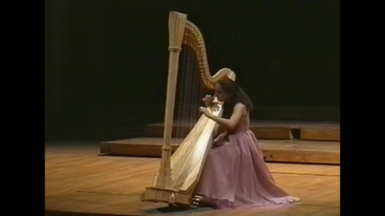 Varvara Ivanova plays Bach
