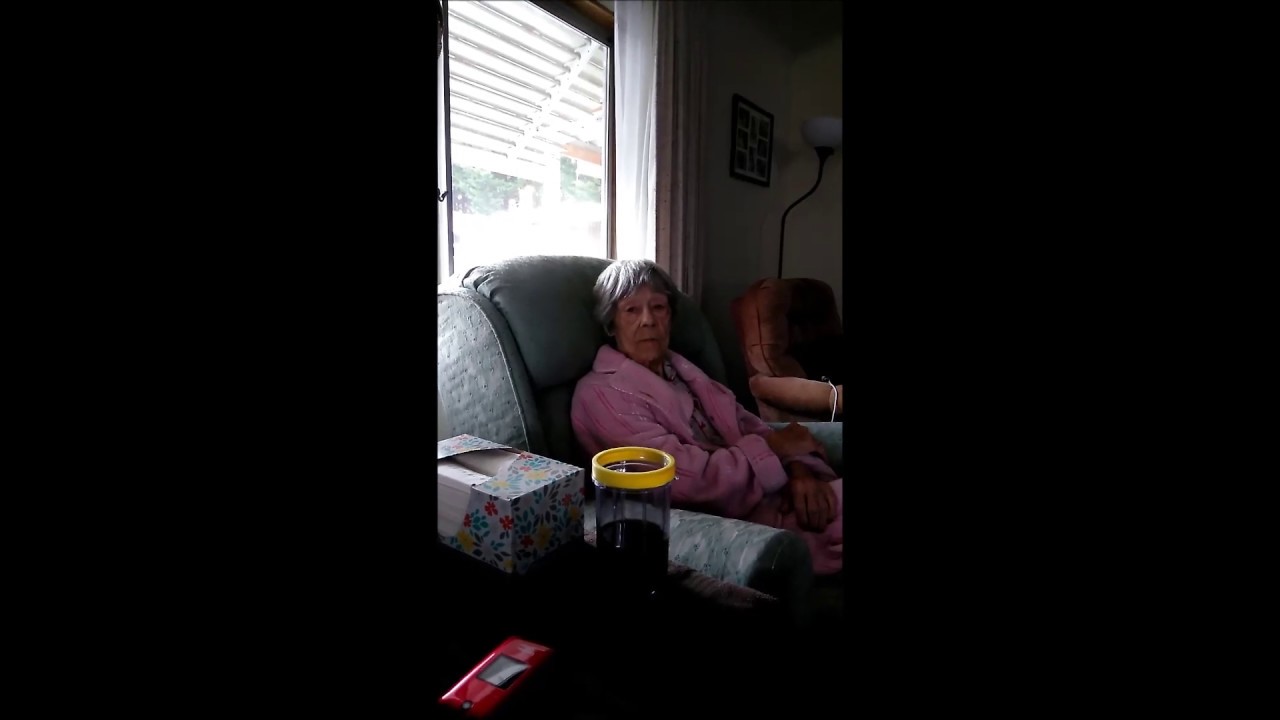 94 Year Old's Opinion (Smoking in Bar)