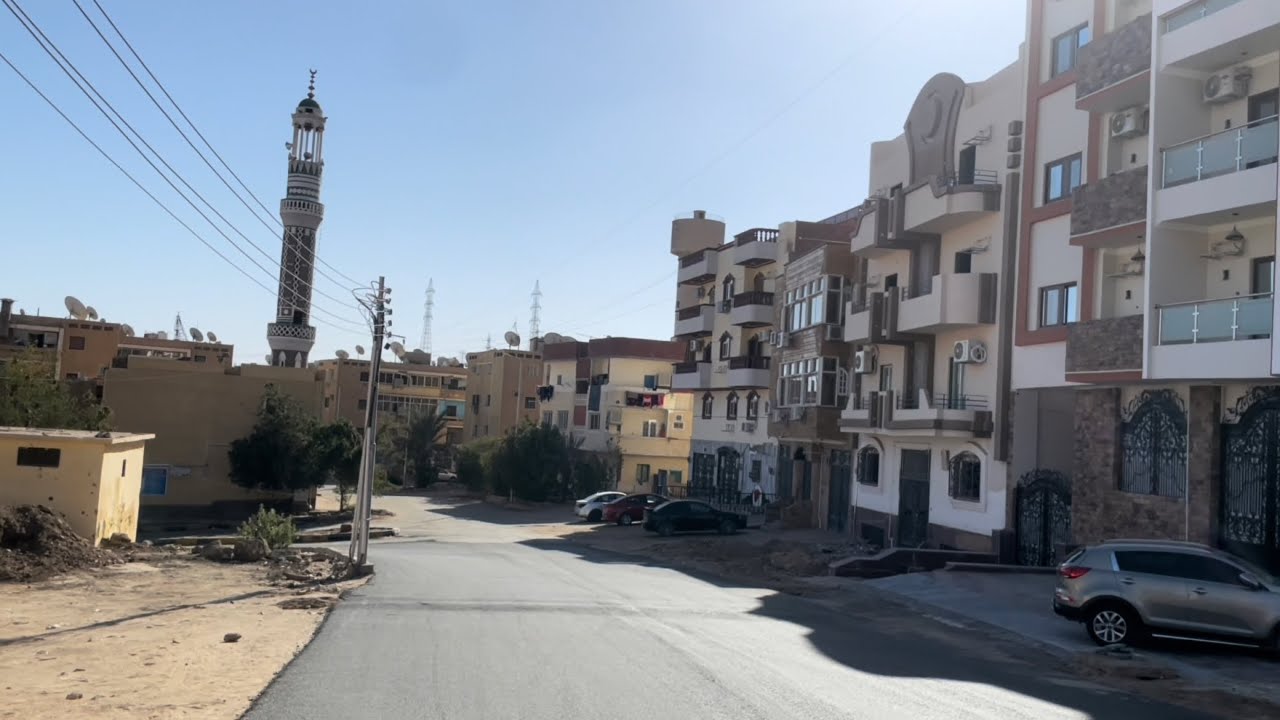Thoughts about demographics. Building new houses and population growth in Aswan, Egypt (excerpt).
