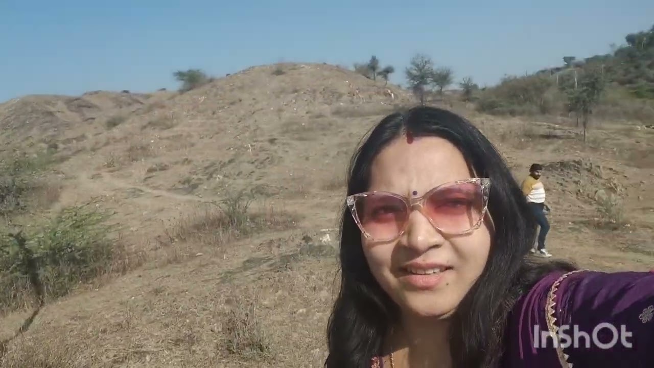 Kaise banate hai long video...#travelling #dailvlogging #nature #vlogs #publicreaction 