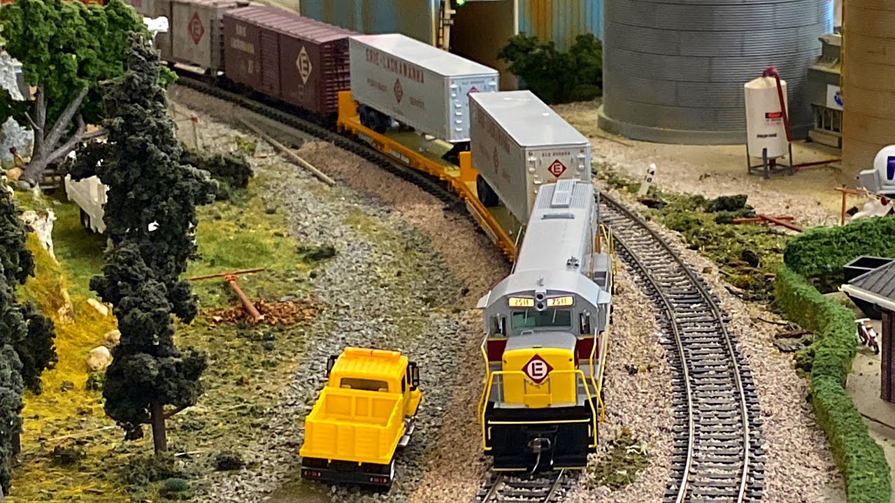 D&H, Erie Lackawanna and More Action at the Watertown Model Railroad Club!