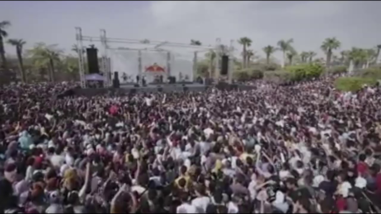 حفلة شارموفرز //جامعة حلوان// لقطات من الحفلة😍