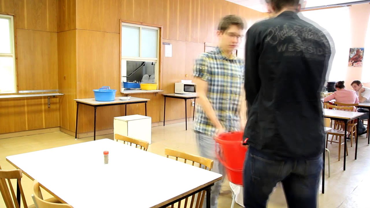 Maturitní video 6.F, Gymnázium Vídeňská 2015