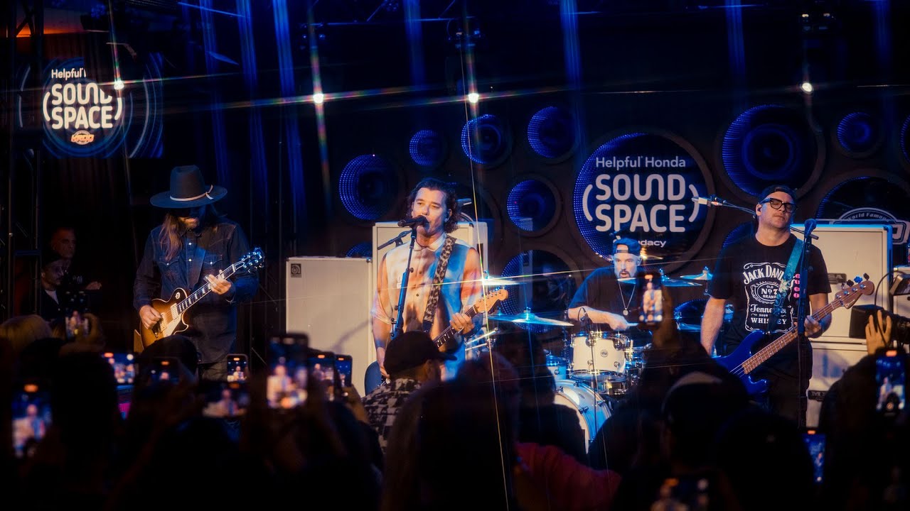 Bush - Full Performance (Live from the KROQ Helpful Honda Sound Space)