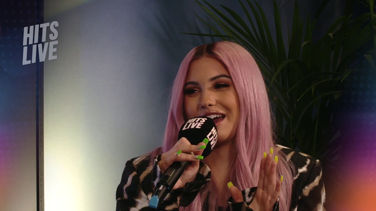 Mabel Plays Agony Aunt And Gives Out Relationship Advice To Fans