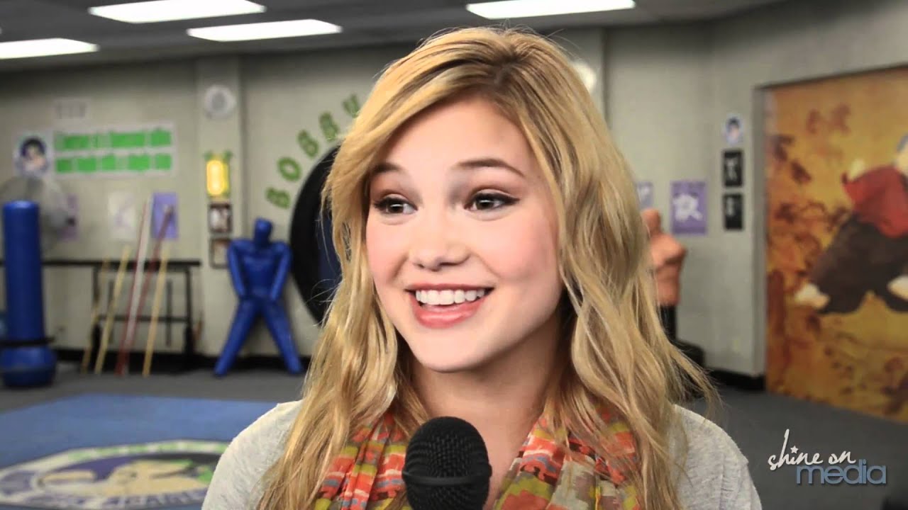 Leo Howard, Olivia Holt & Cast Talk 