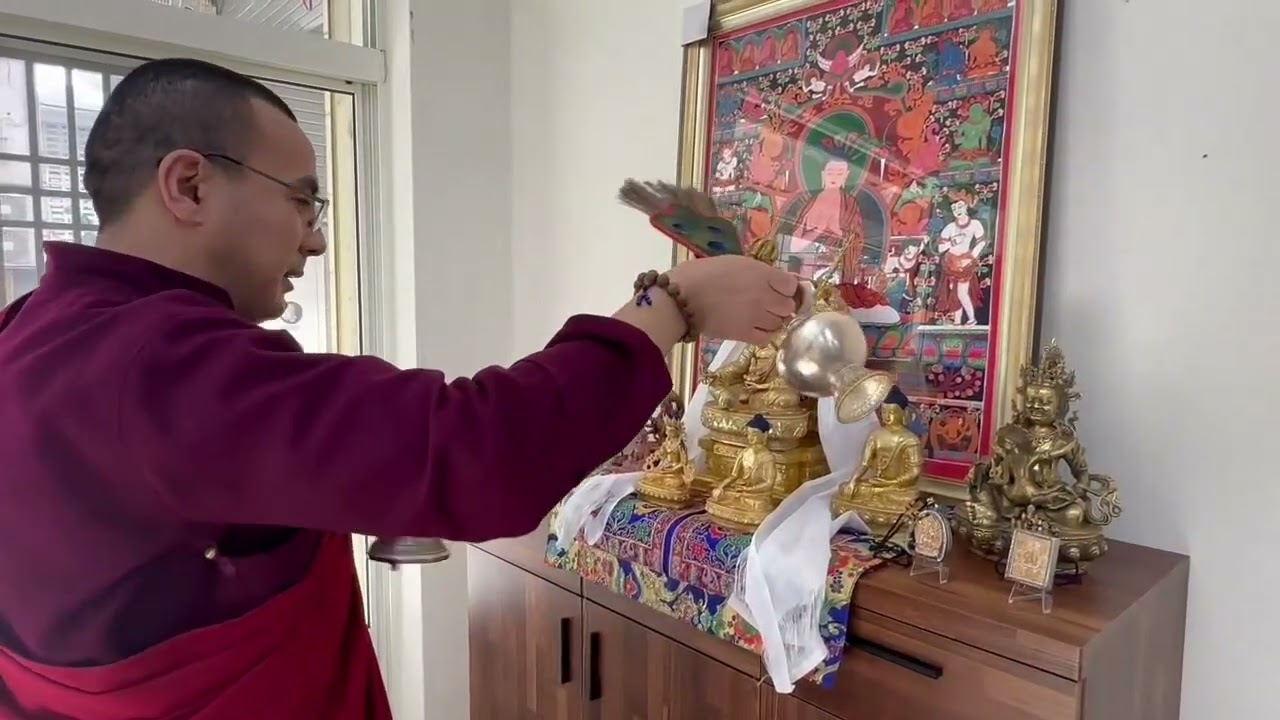 【摩尼寶】南傳不丹竹巴噶舉傳承尊貴的  坦丁多傑仁波切【現任不丹國家 蘇邦扎西卻令寺院住持 】開光加持