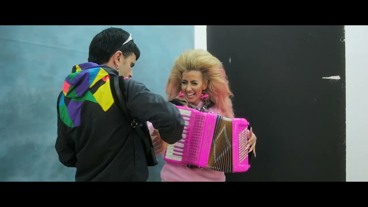 Rodrigo Cuevas, Beatriz - CÓMO YE?! (MAKING OF)