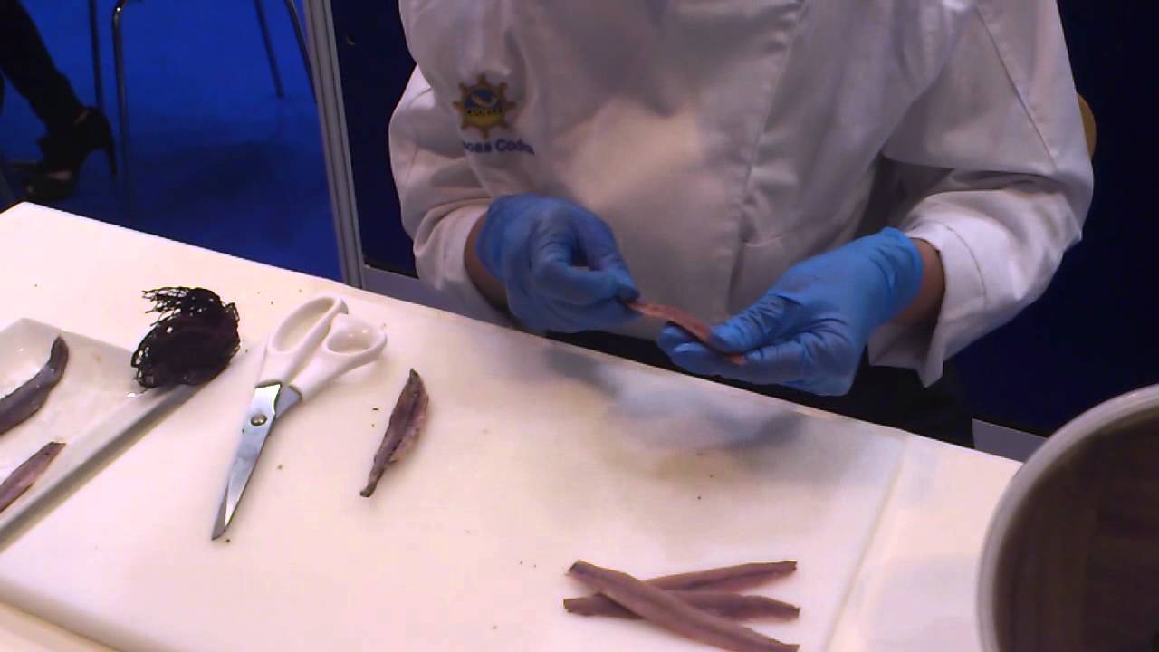 FILETEADO ANCHOA DEL CANTABRICO - CODESA - SALON GOURMET