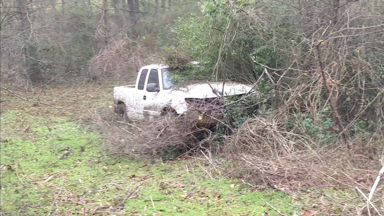 Cateye Silverado On 37's VS Mother Nature