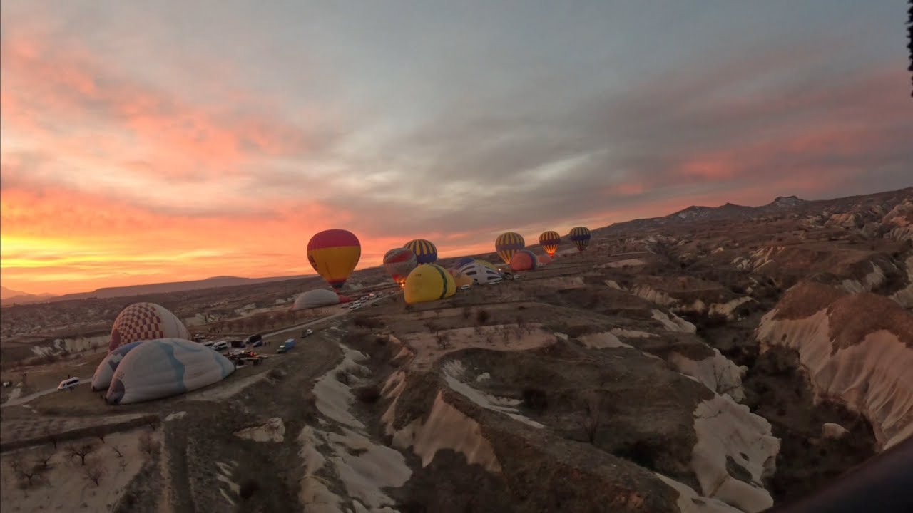 Hot air baloon in Capadocia, Turkey