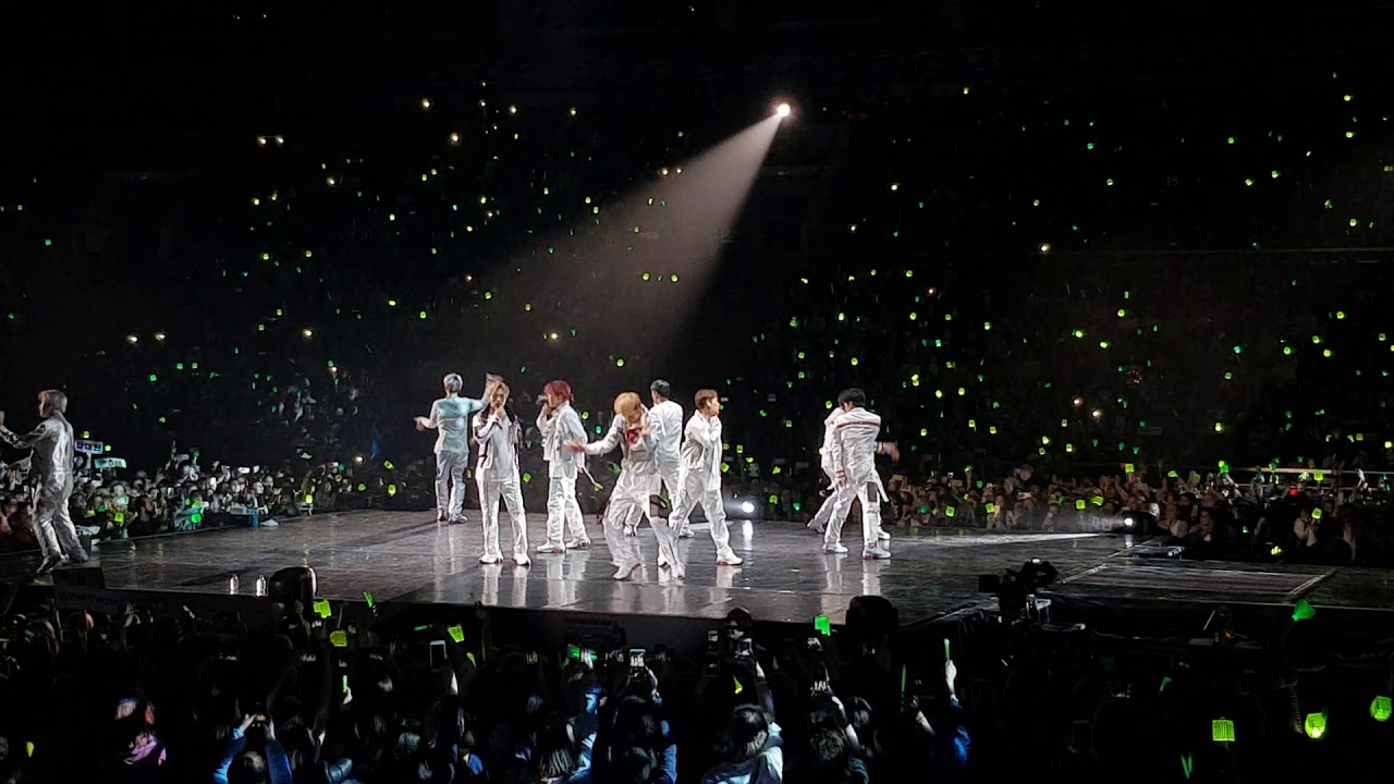 190629 NCT 127 - Fly Away With Me (NEO CITY : RUSSIA - The Origin) MOSCOW