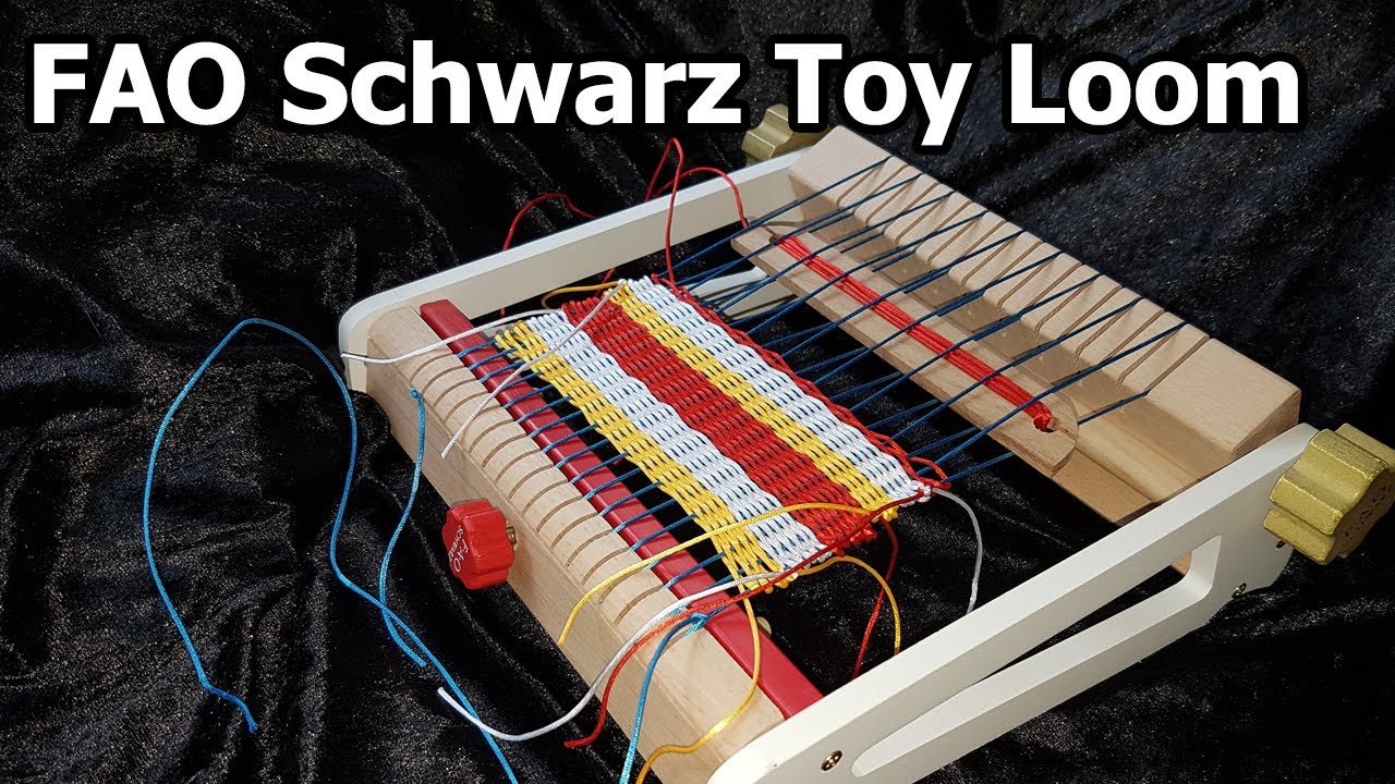 A Grown Adult Vs The FAO Schwarz Toy Loom