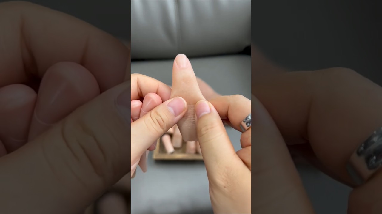 The Art of Lifelike Silicone Finger Prosthetics ⭕