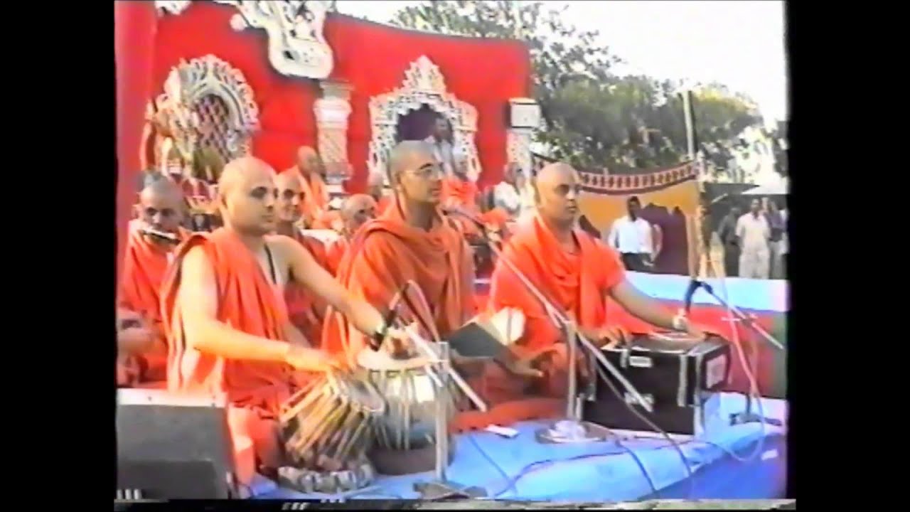 Pramukh Swami Maharaj 1997