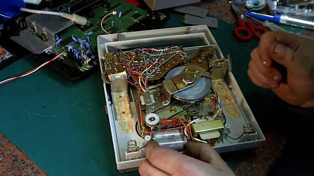 Dansette Portable Tape Recorder, repair Pt1