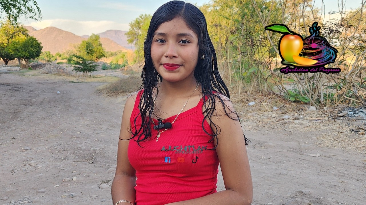 Te invitamos con tu amiga Kitzury esta linda tarde en vivo