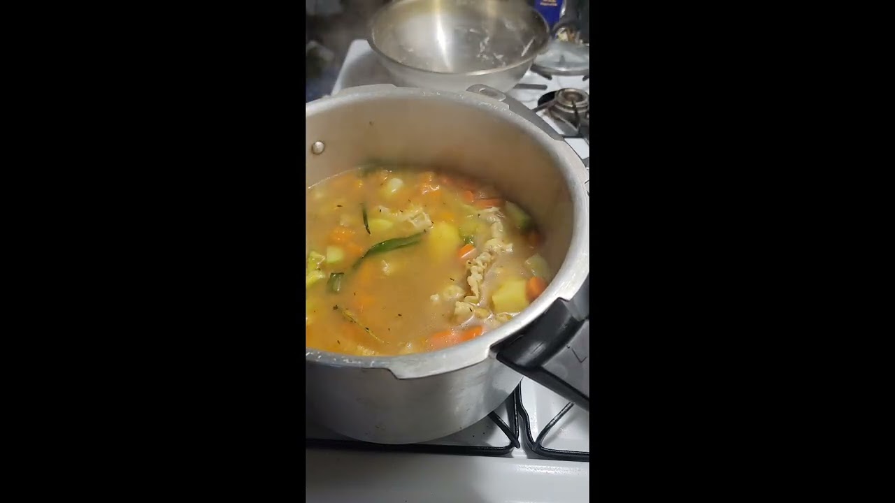 Cow MAWS  O N  CONCH  SOUP 