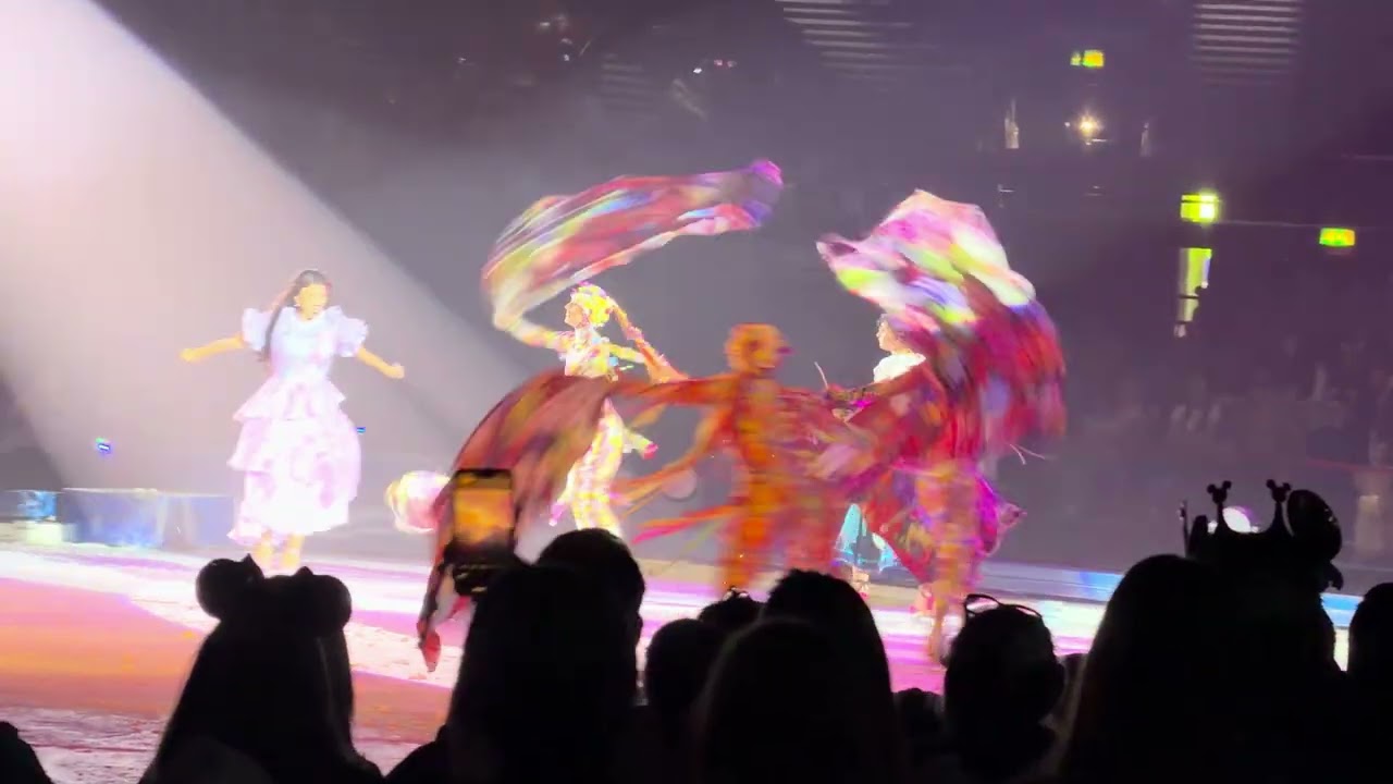 Enchanto What Else Can I Do? Disney On Ice presents Find Your Hero bp pulse LIVE 29 October 2025