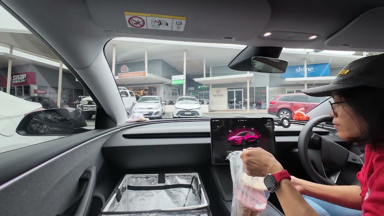 POV Food Delivery in a Tesla | Real-Time Driving Experience