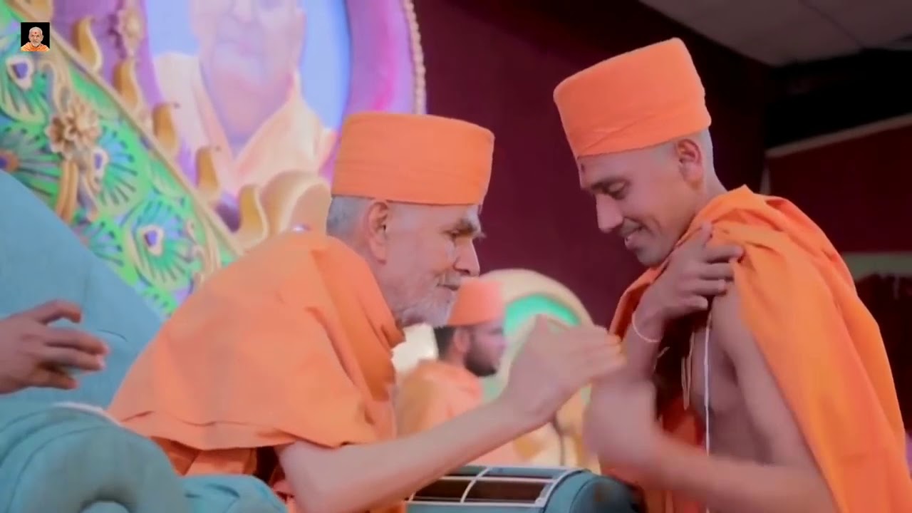 halo juvanda harivar varva helo padyo  Diksha Mahotsav baps kirtan