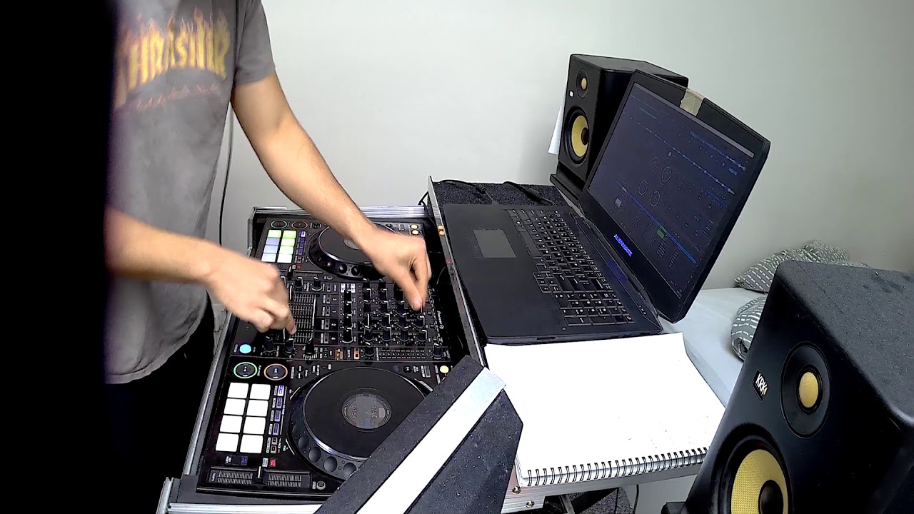 OCTOBER 2020 DNB DEEP ROLLER MIX DDJ1000