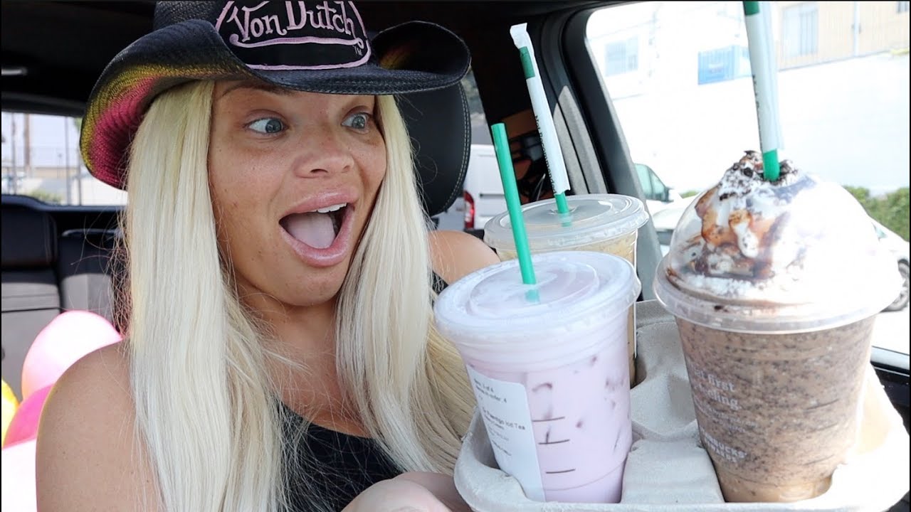 Letting Starbucks Baristas Pick My Drinks for a Week...