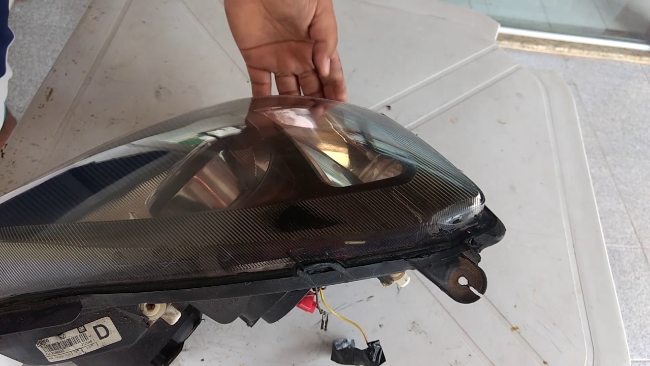 Impressões após colar farol com PU 55