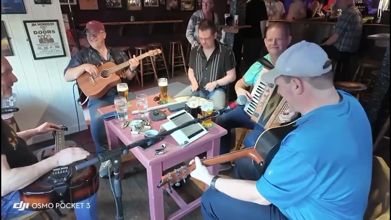 Lincoln Skins at Ryan's Bar - Kilkenny