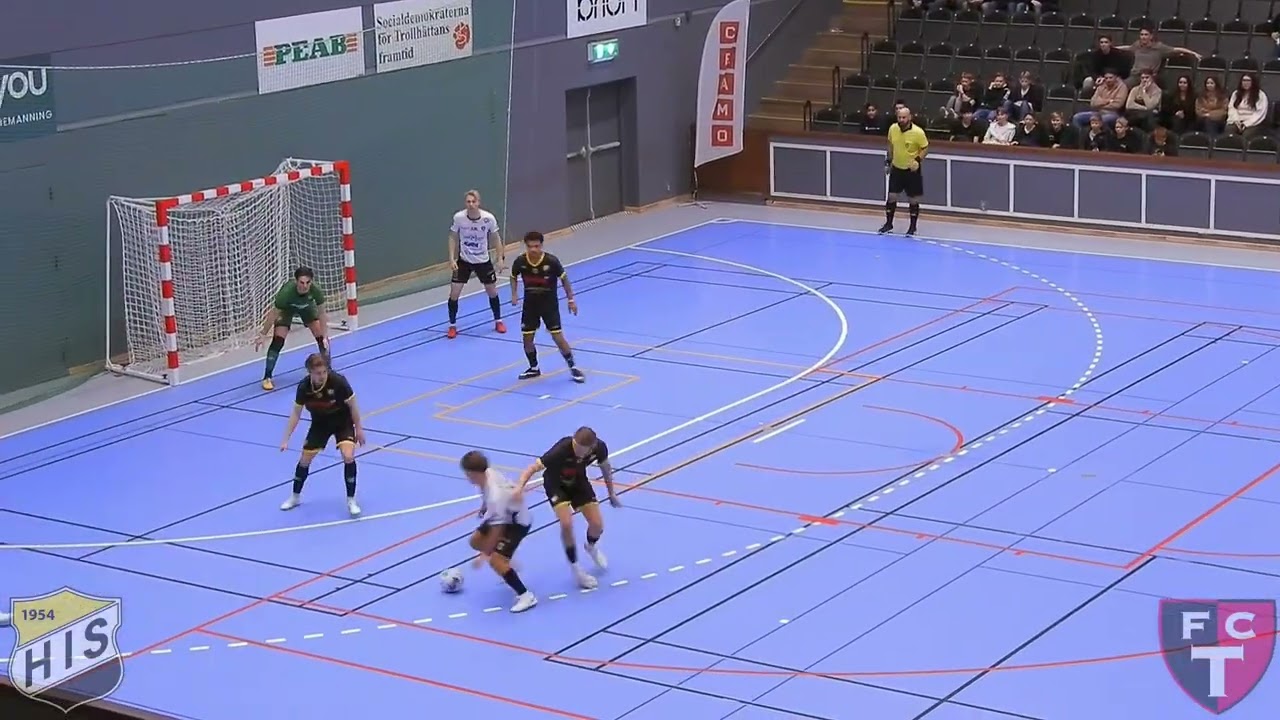 Halvorstorps IS 0 - 2 FC Trollhättan, gruppspel herrar Mellandagscupen