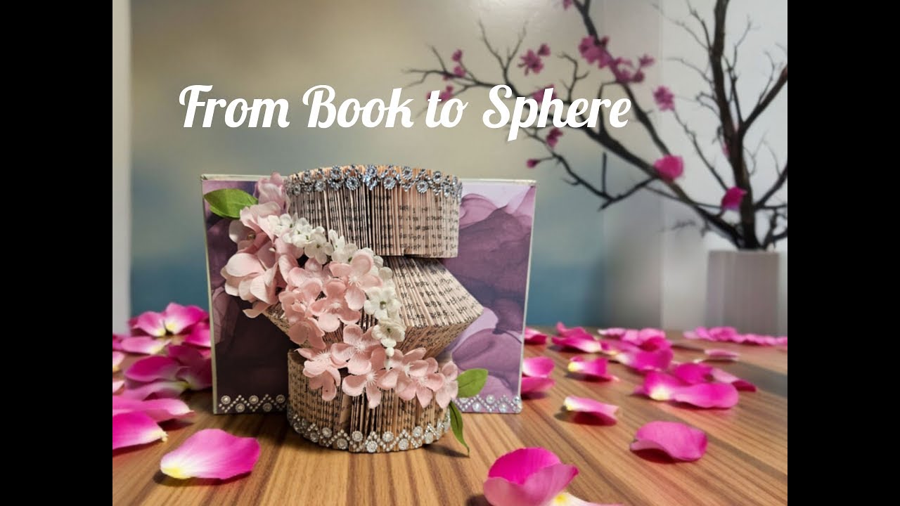 От книги к сфере: скульптура, сложенная из книги.