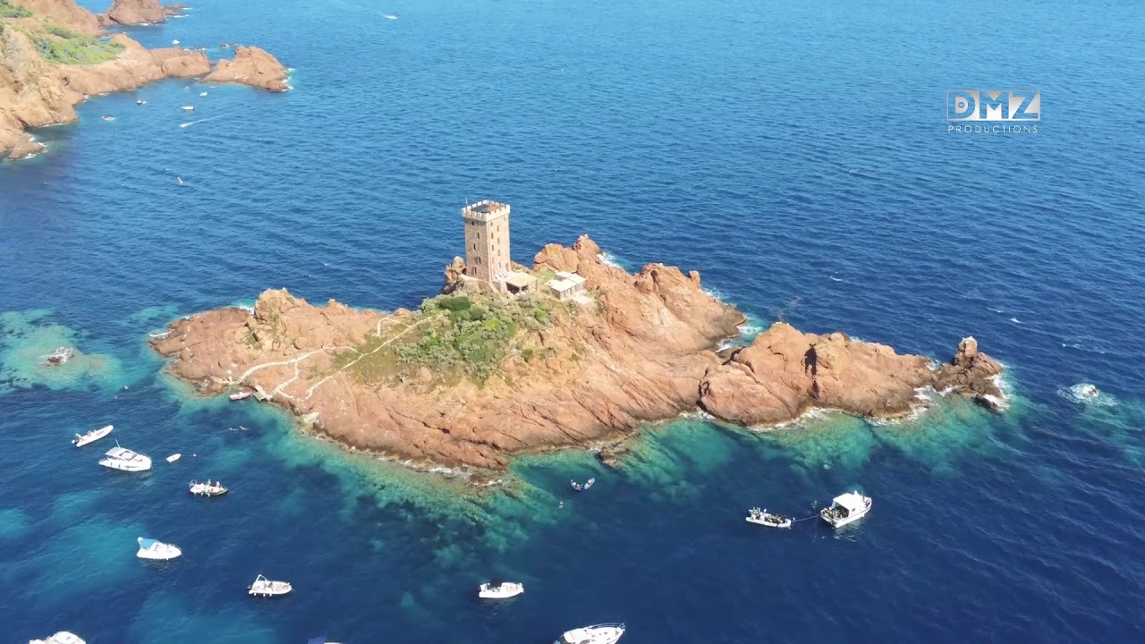 [DRONE 4K] L'ÎLE D'OR VU DU CIEL
