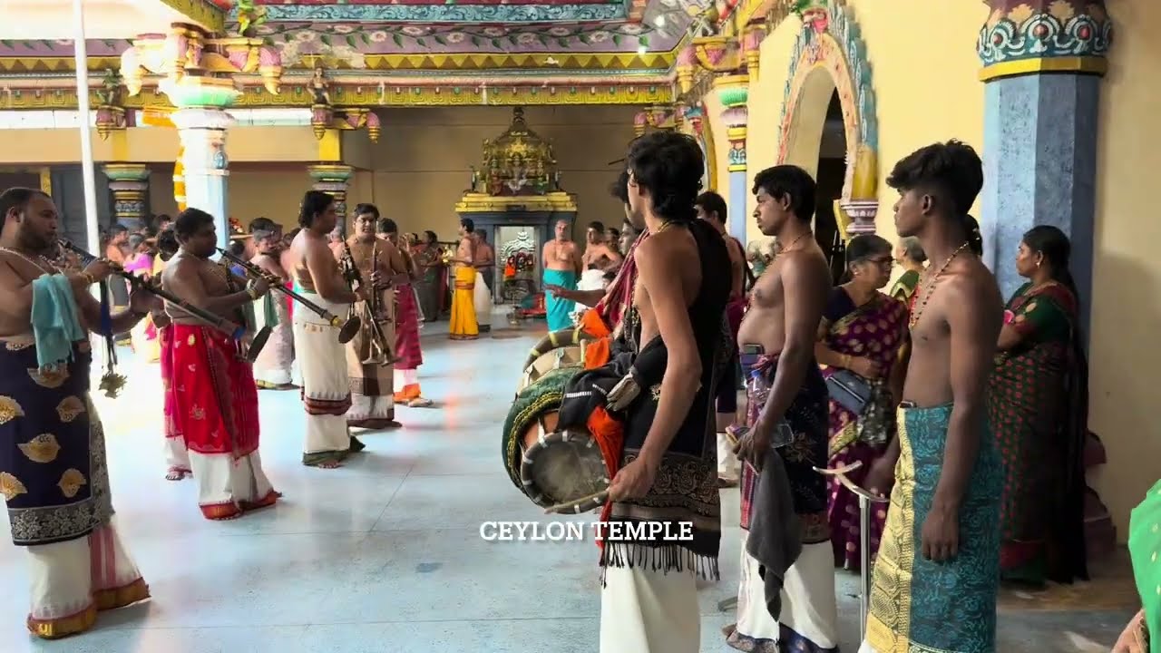 காரைநகர் மணற்காடு அம்மன்  ஈழத்துக் கலைஞர்களின் அருமையான வாசிப்பு