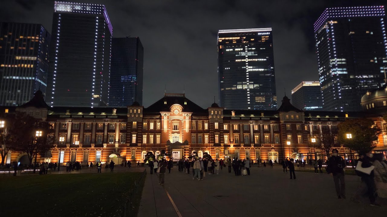 丸の内仲通りのイルミを見ながら散策します。#japan#tokyo#散策
