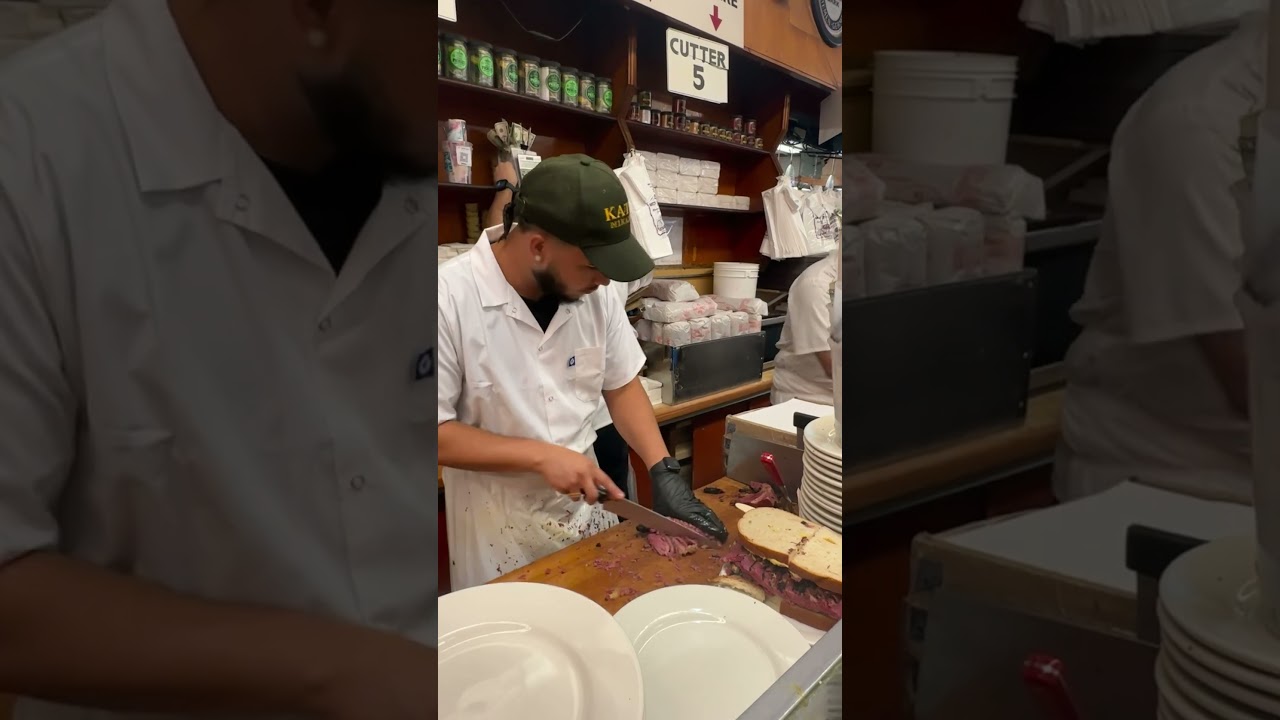 #NewYork #Katz&rsquo;s #Meat #Perfect #Beef #Restaurant #Deli #brooklyn Katz&rsquo;s Deli #usa #america #grill