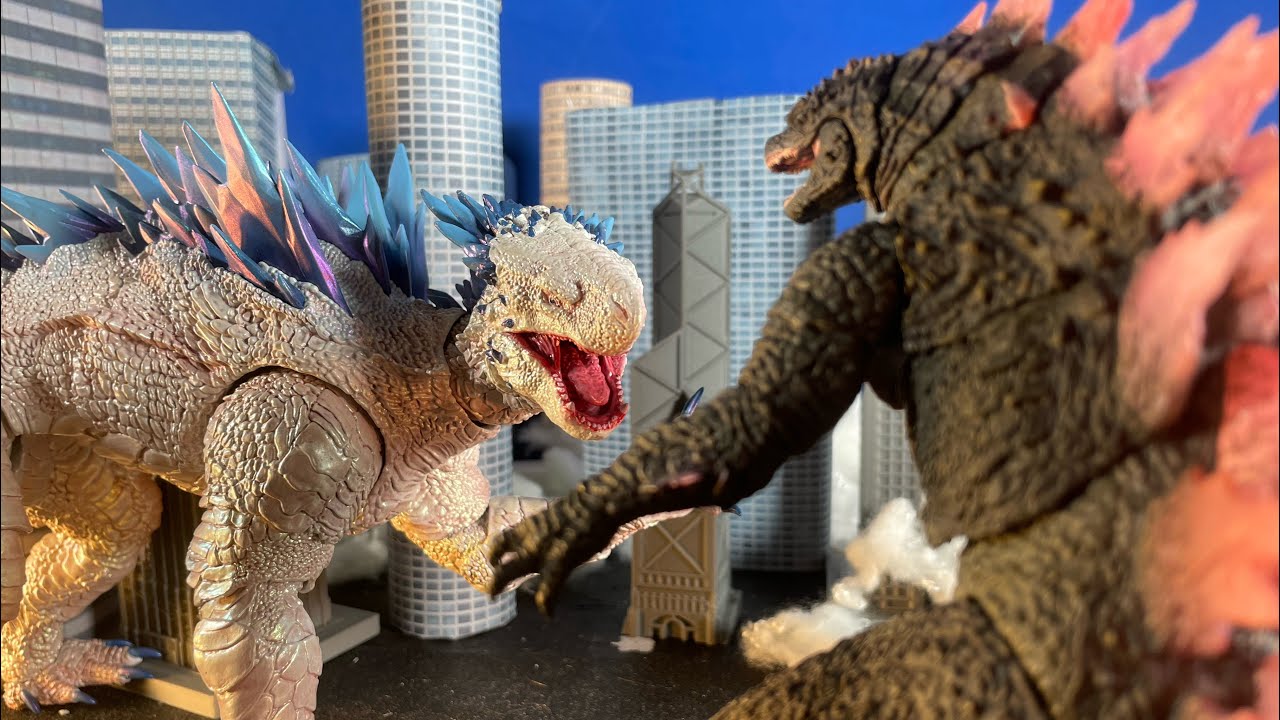 GODZILLA EVOLVED VS SHIMO (stop motion fight)