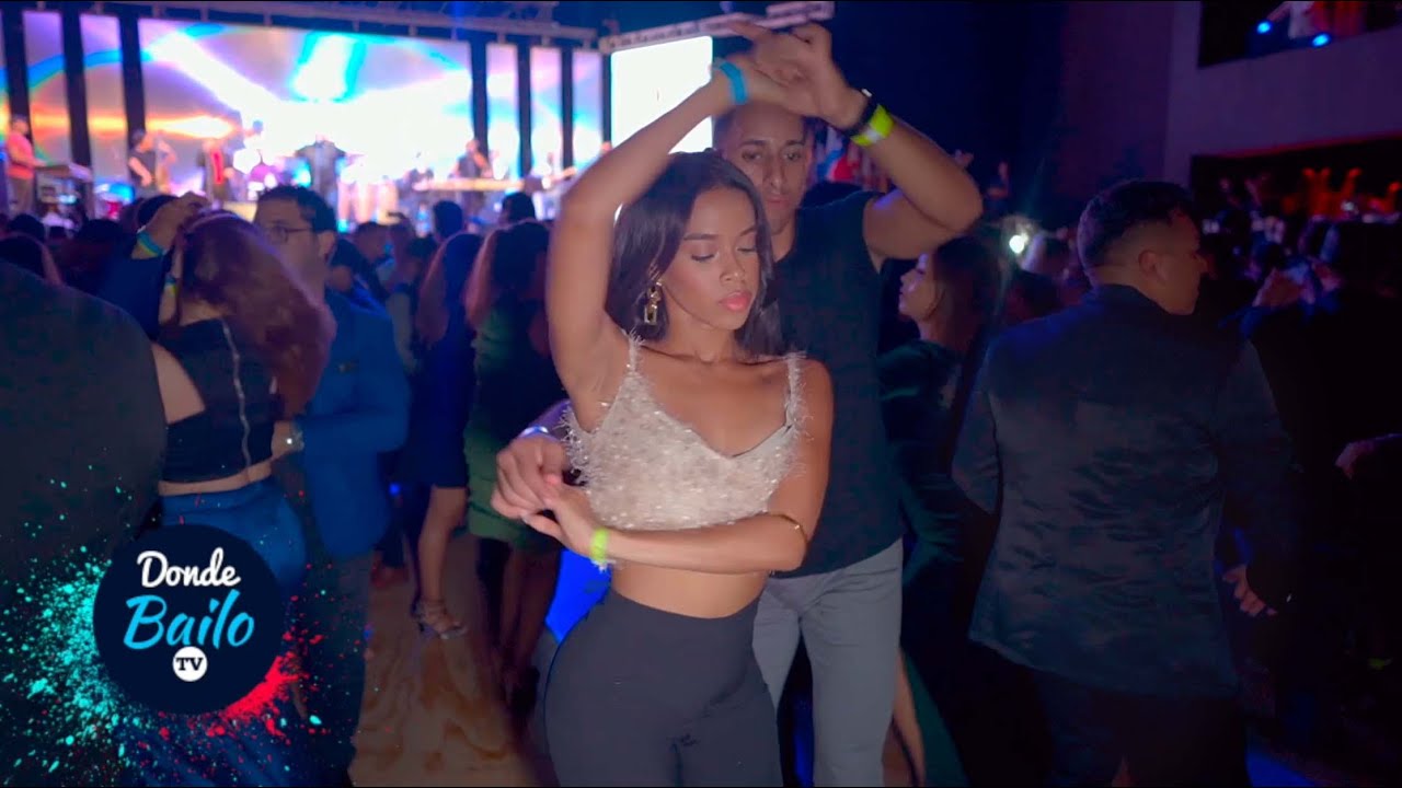 Bailando Salsa con Alexander Abreu - Pasaporte | Euroson Latino 2021